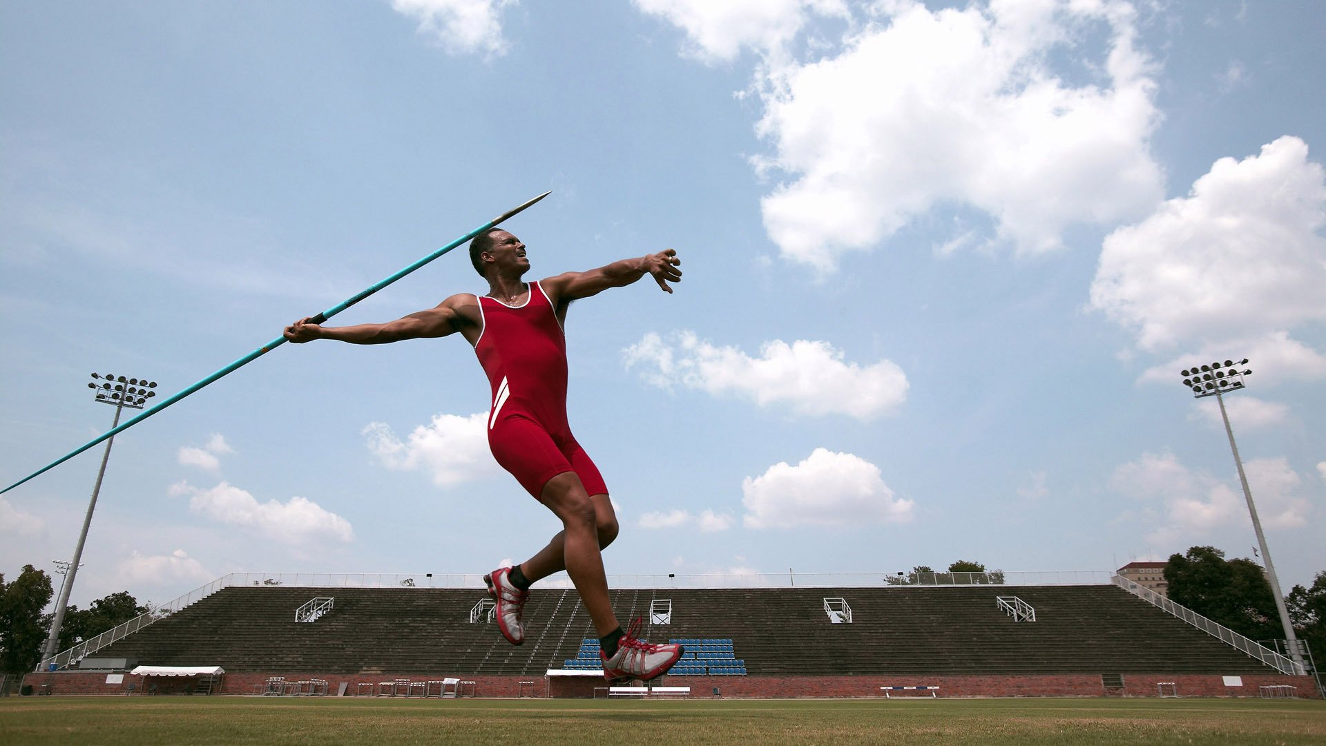 2026年世界柔道锦标赛男子73公斤级：爆冷频出 黑马夺冠