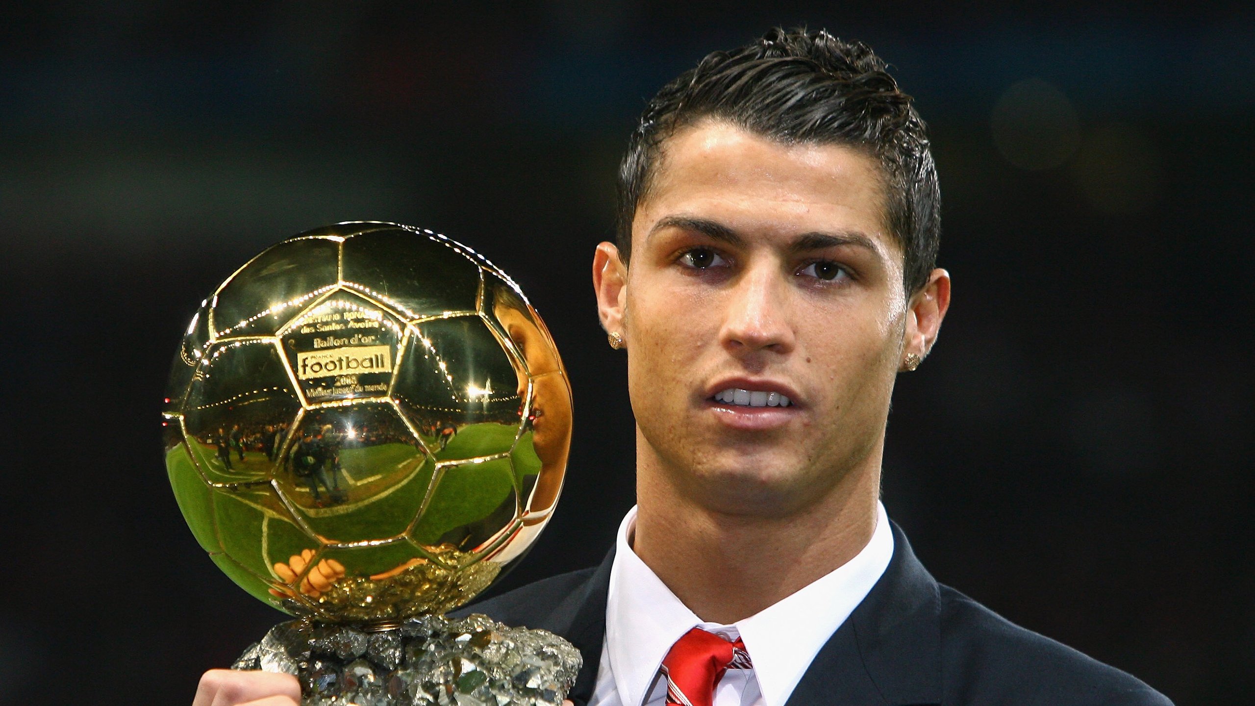 2026年世界沙足锦标赛 葡萄牙队点球大战险胜夺冠